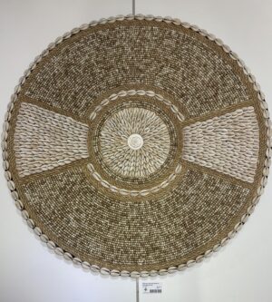 Panneau décoratif en perles de coquillage D=50cm pièce unique